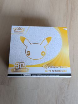 30th Celebration Pokemon Center ETB