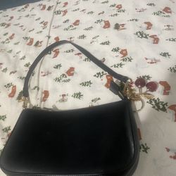 Brandy Melville // Cherry Chain Included 