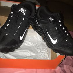 Nike Reax 8 TR