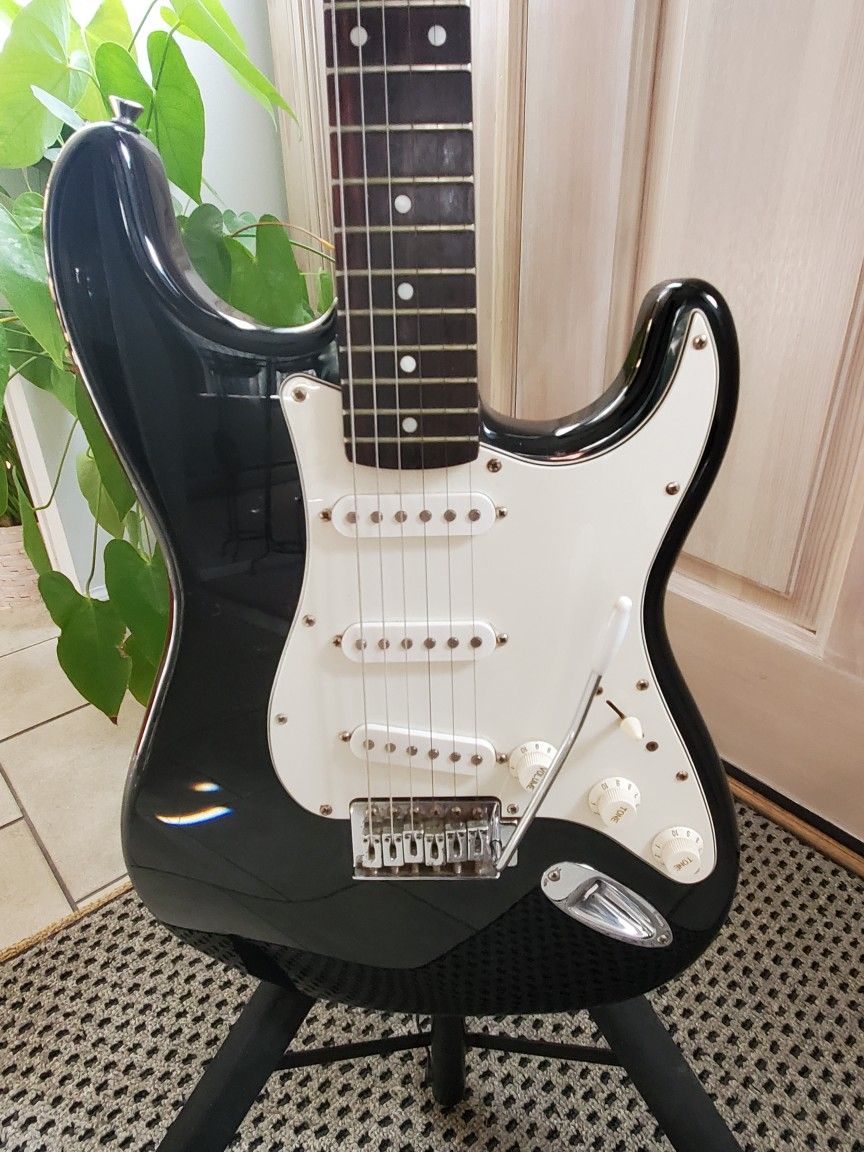 Fender Squier SE Stratocaster