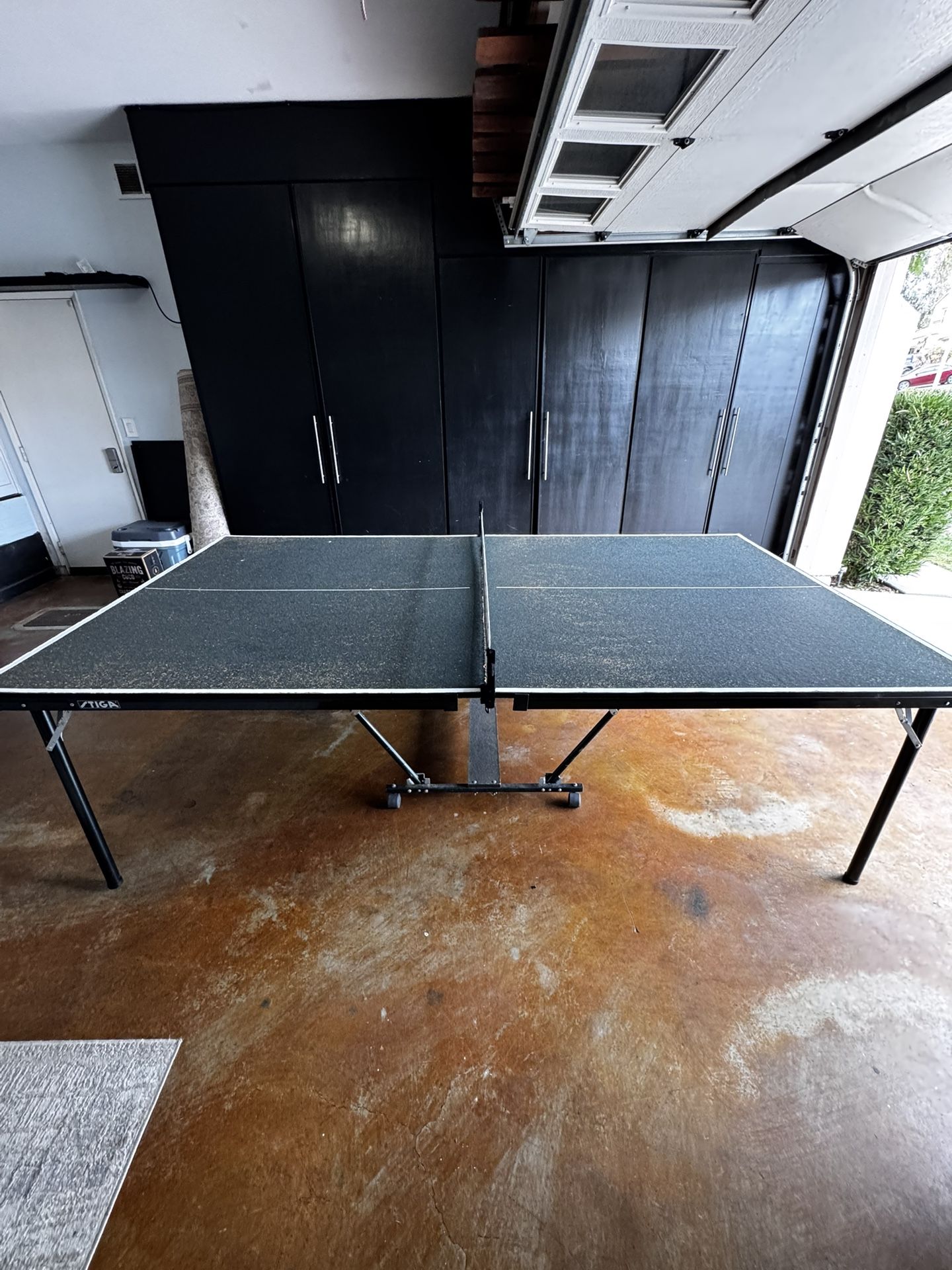 Ping pong Table