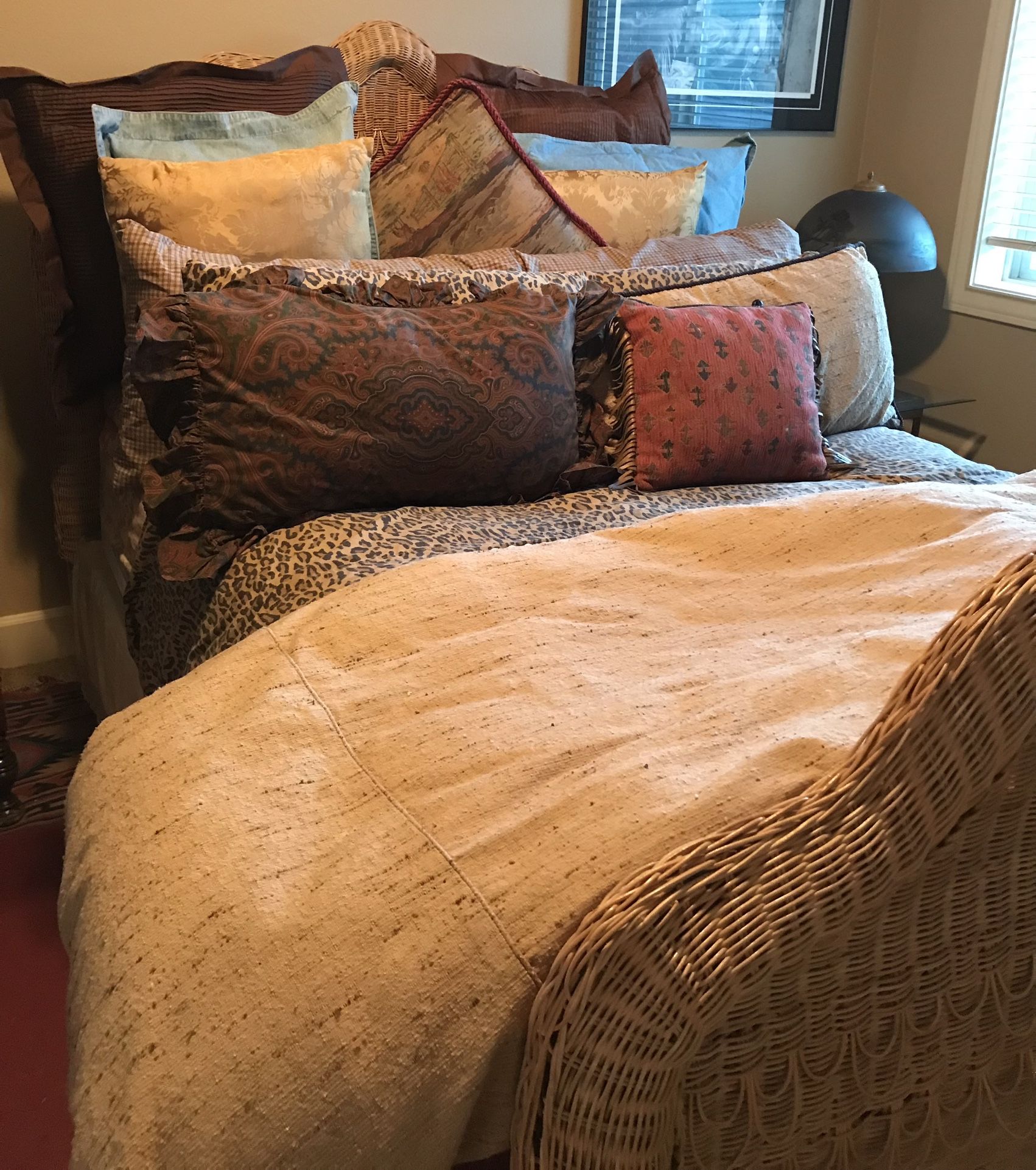 Queen Bed And Bedding