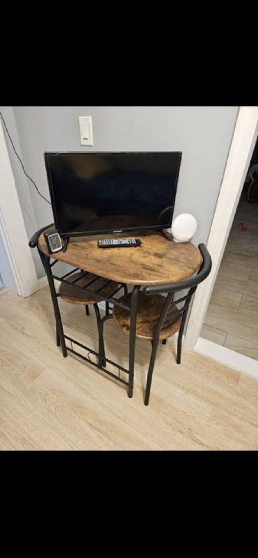 Card Table With Two Chairs