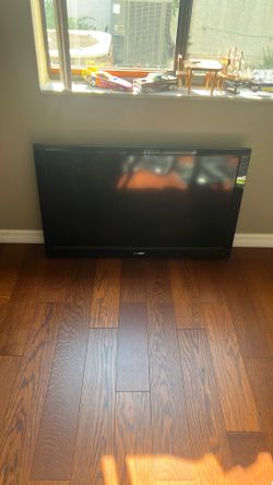 Sharp Tv 40 In Work Great