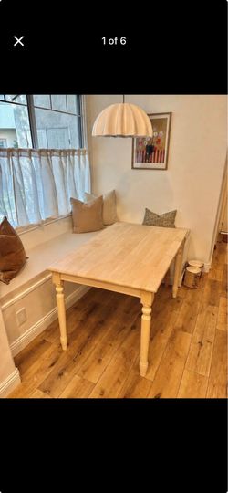 Genissa solid wood dining table