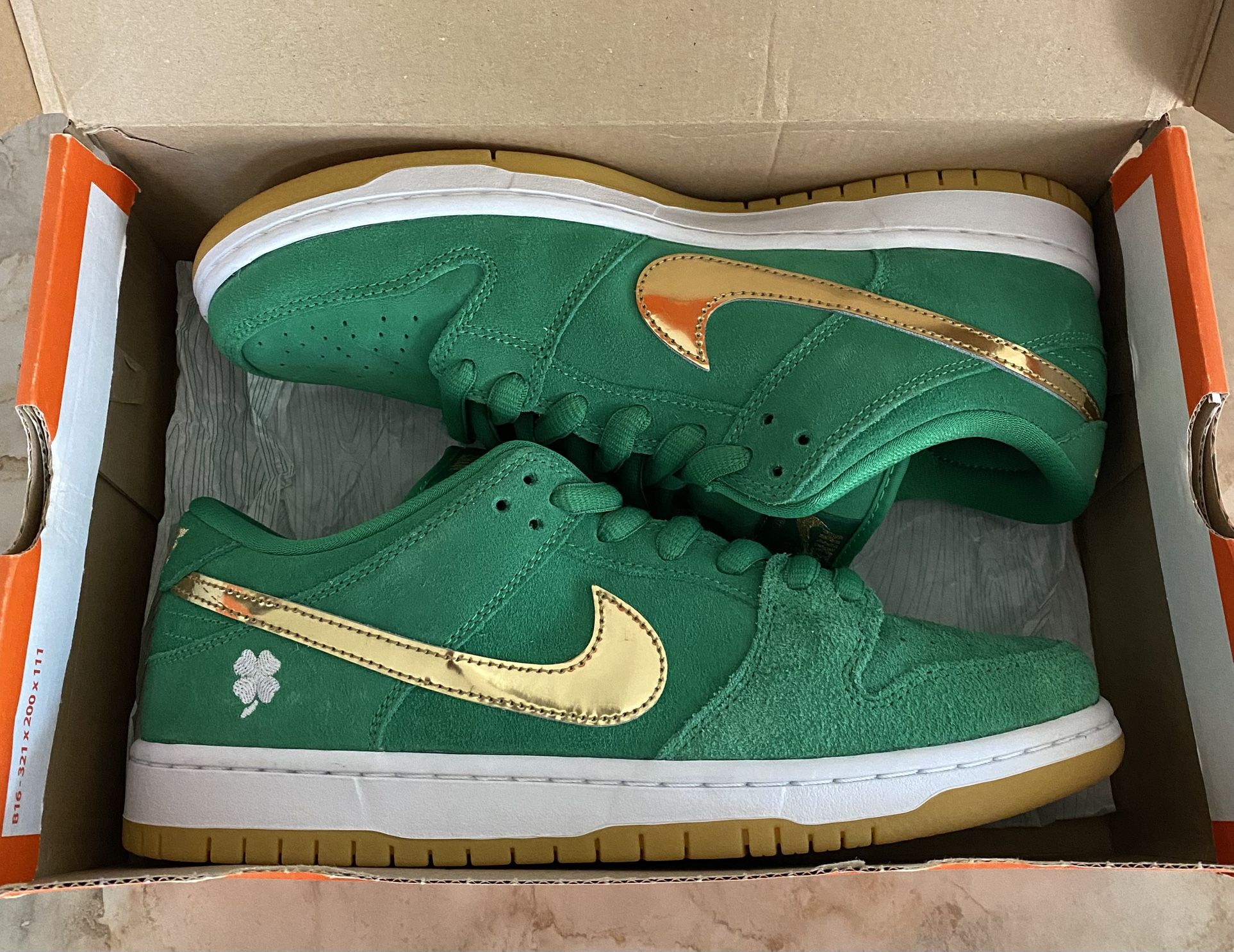 New Nike Sb Dunk Low St Patrick Men Size 9 ❗️No Trades Or Size Swaps❗️