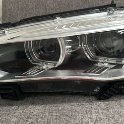 2017-2018-2019 BMW X5 X6 FRONT LEFT HID LED HEADLIGHT HEADLAMP  OEM