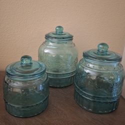 Pionner Woman Glass Jars Set