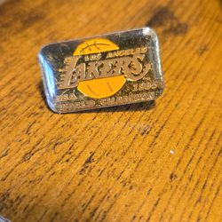 Los Angeles Lakers 1985 World Champions Basketball Pin