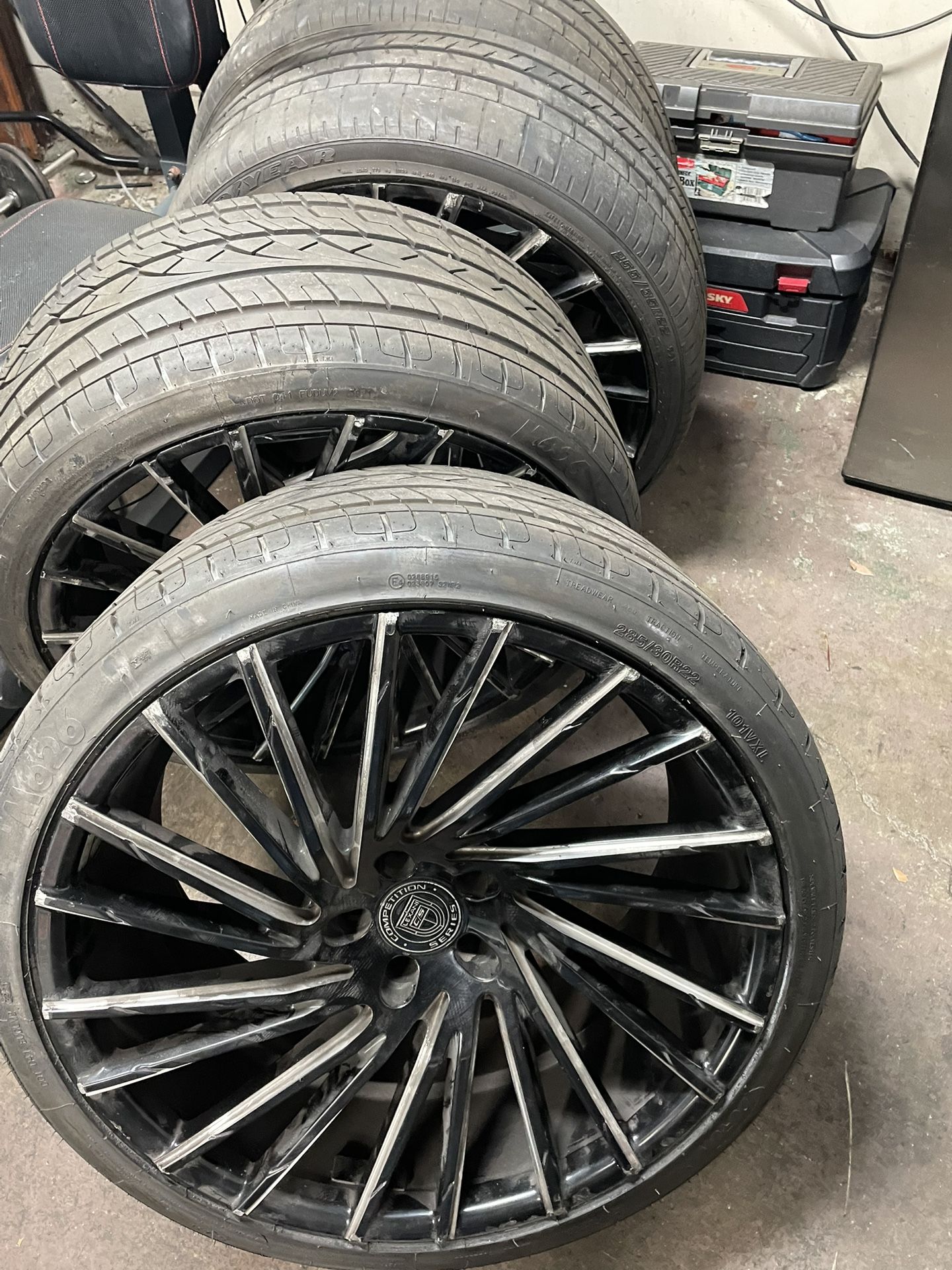 22 Inch Texans Rims & Good Tires 5x120 BMW CHEVY HONDA LAND ROVER
