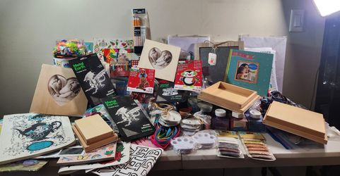 Large Arts and Crafts Supply Lot