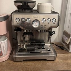 Breville The Barista Express 