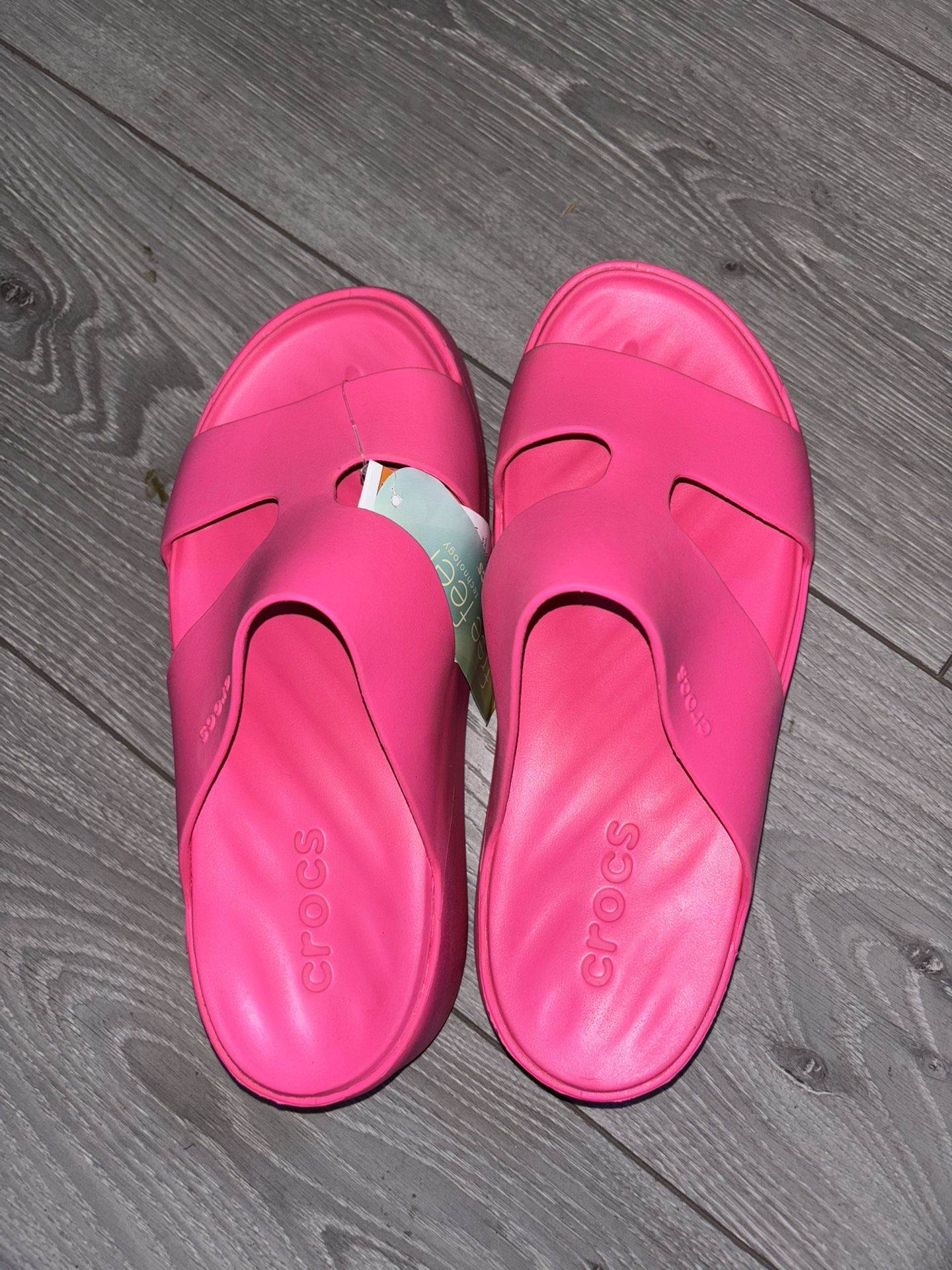 New Pink Crocs