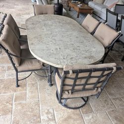Mallin Patio Furniture Good Condition 