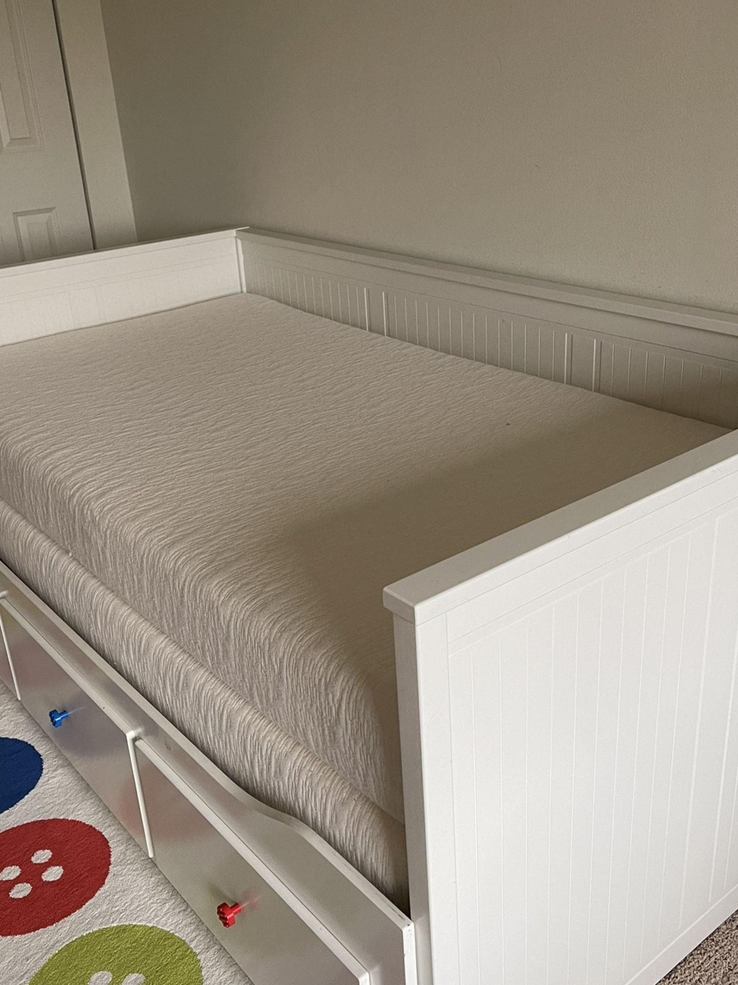 IKEA Daybed With 3 Drawers And 2 Mattresses