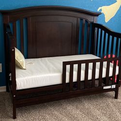 Baby crib 2025 brand names