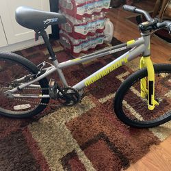 Boy’s Diamondback JR BMX Bike