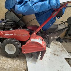 ROLOTILE NEW TROY BILT MOTOR 208. COMERCIAL