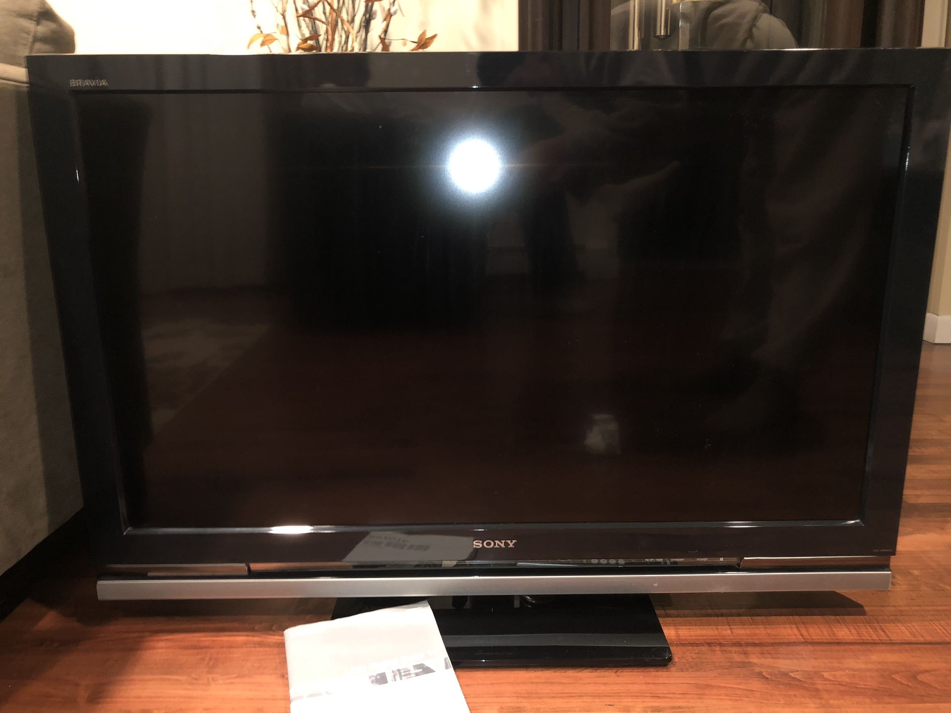 40 Inch SONY Bravia LCD TV
