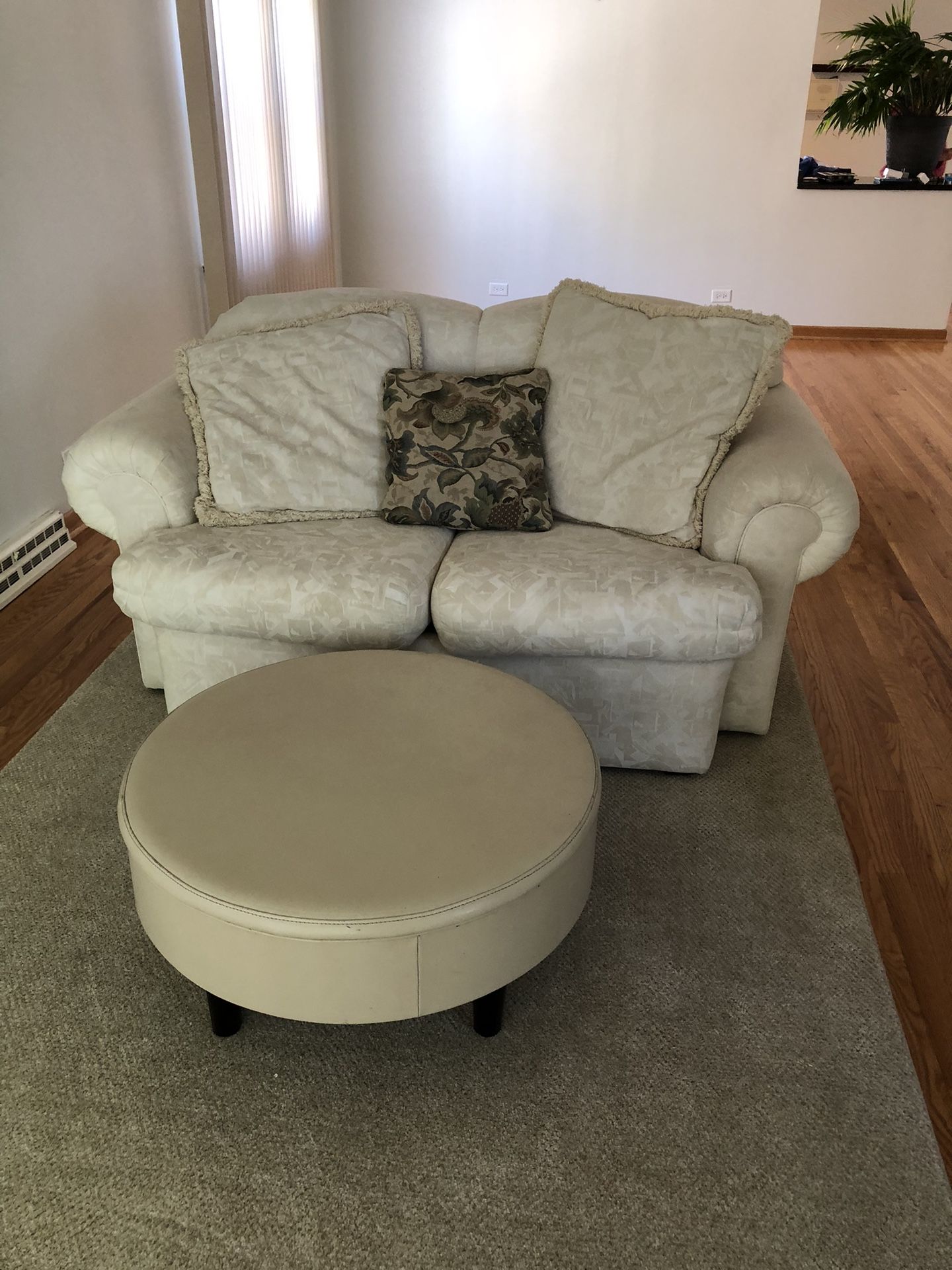 Love Seat And Ottoman/ Table
