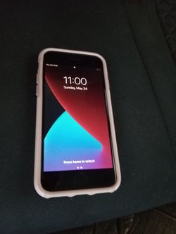 IPHONE 7  32G  CARRIER UNLOCKED