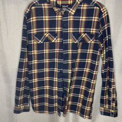 Patagonia 53947 Men's Medium Long Sleeve Button-Up Shirt - Blue