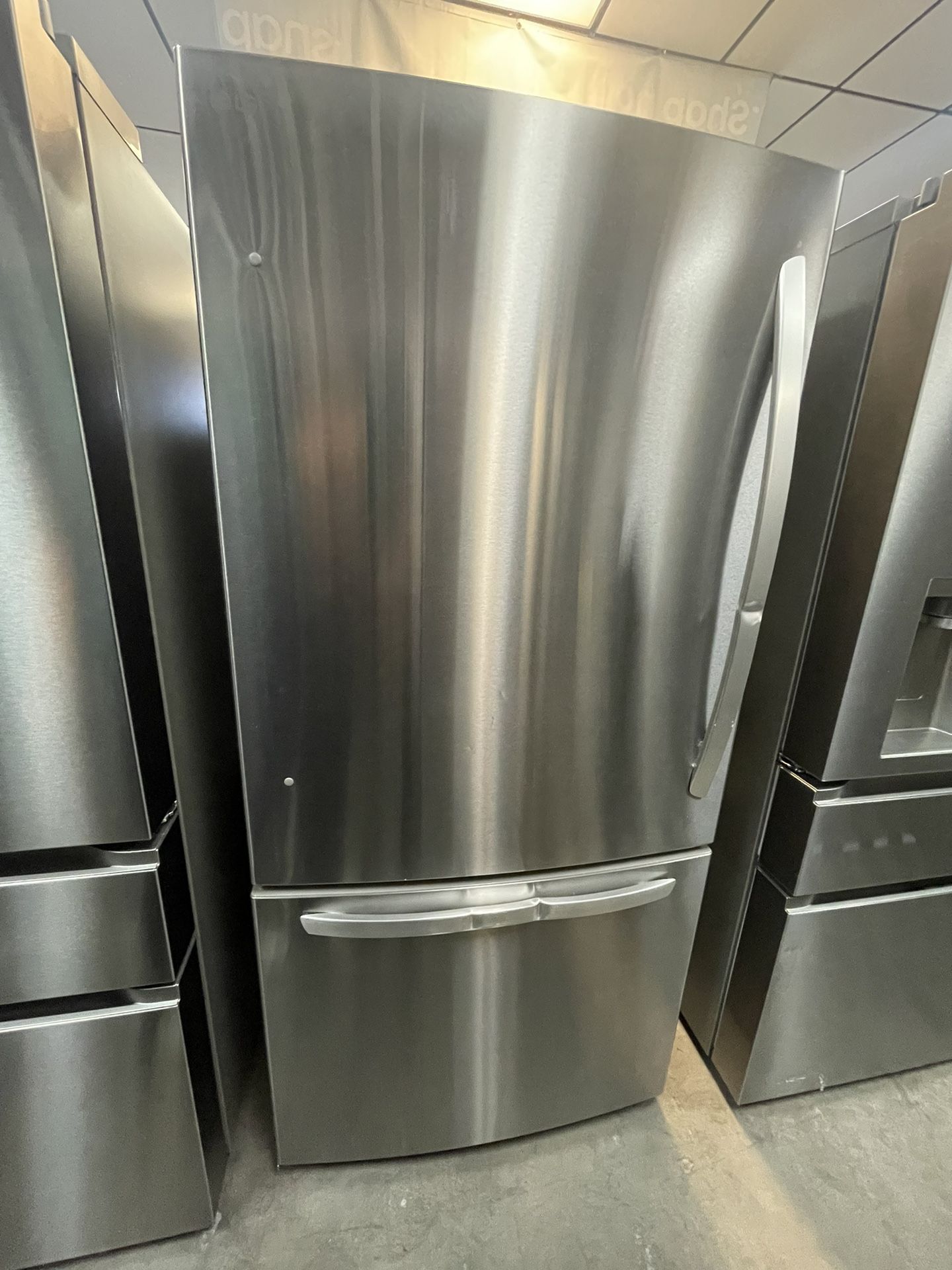 Lg 33” Bottom Freezer Refrigerator - Single Door