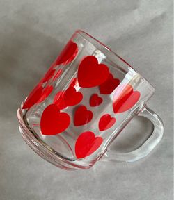 Vintage 10-oz Arcoroc France Clear Glass Mug with Heart Patterns