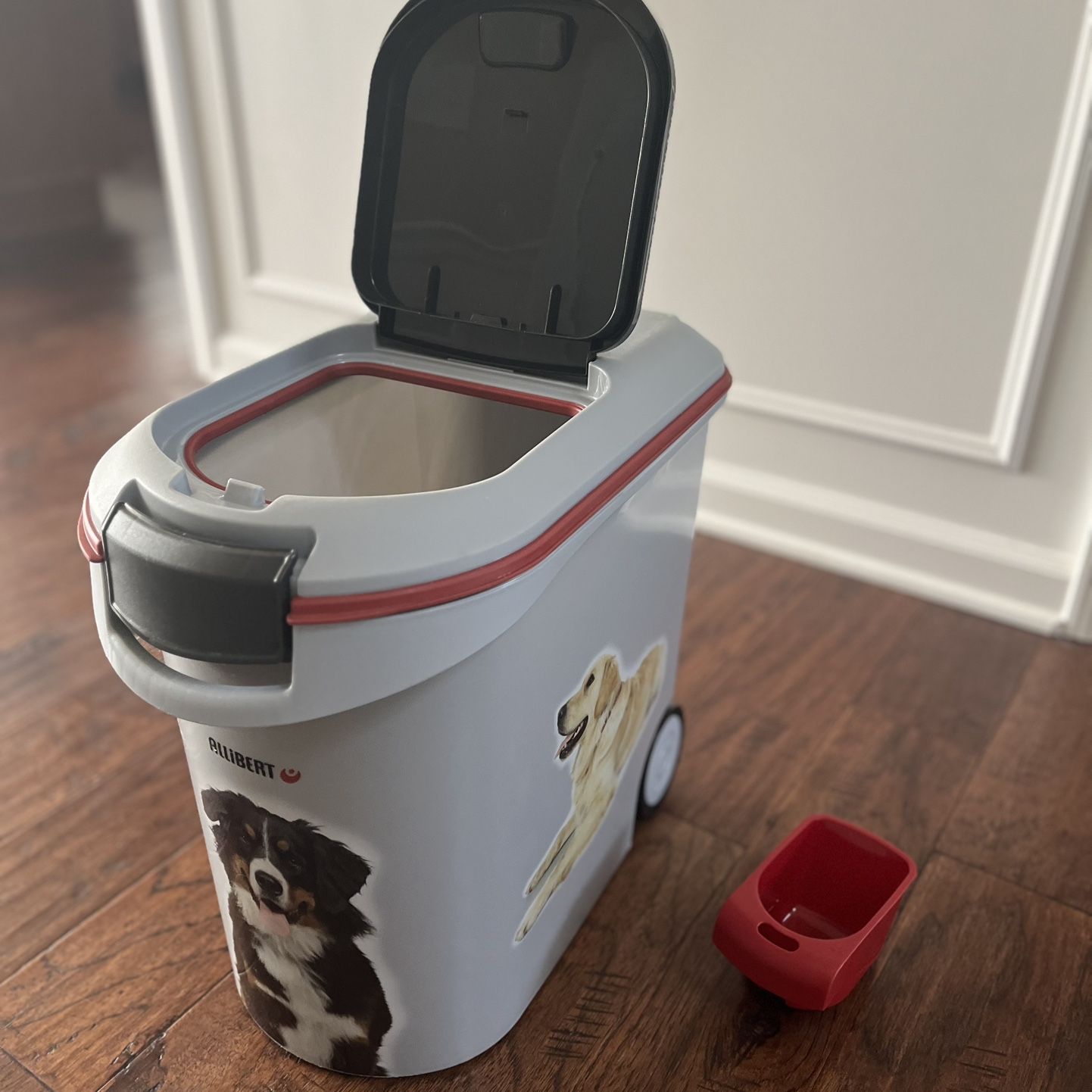 Alibert Dog Food Container for Sale in Westfield, IN - OfferUp Alibert Dog Food Container for Sale in Westfield, IN - OfferUp