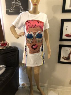 Playeras y vestidos