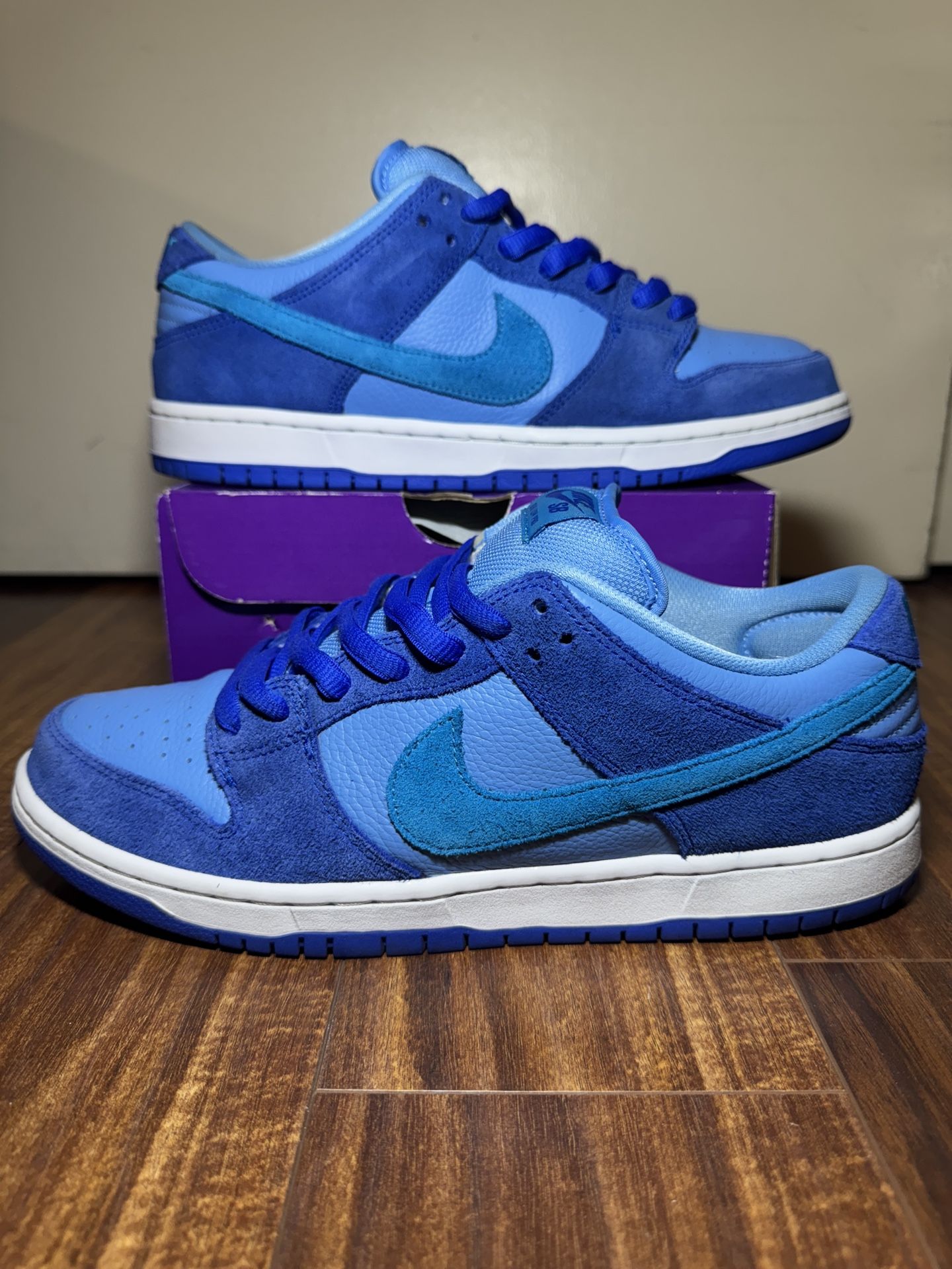 Nike SB Dunk Blue Raspberry Fruity Pack