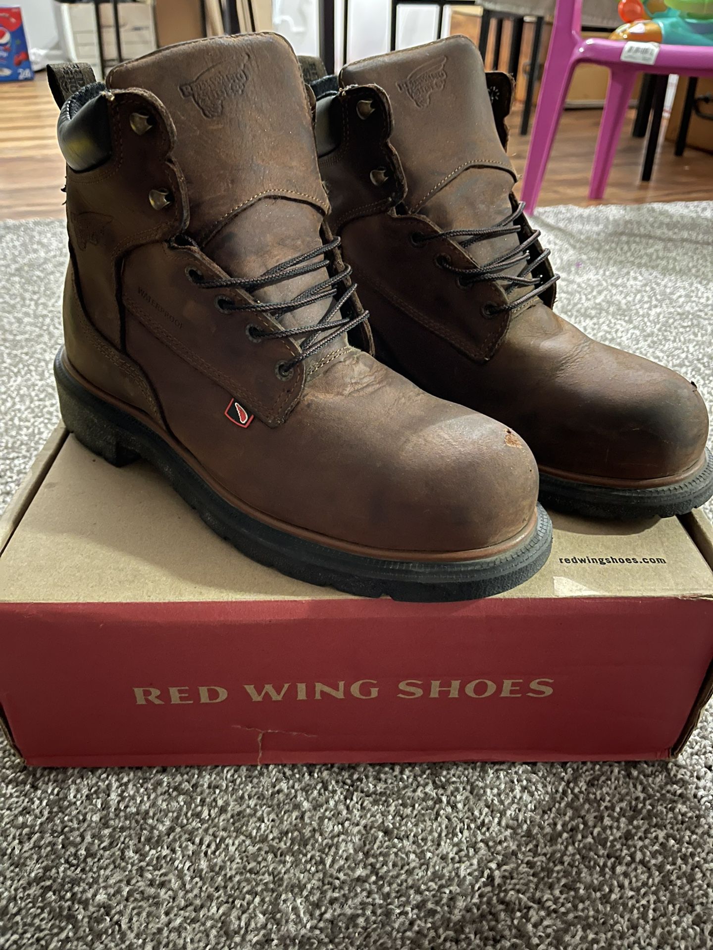 Red wing boots 8.5