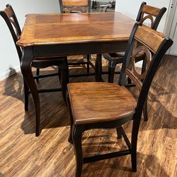 Elegant Dining Room Set – Solid Wood Table w 6 Chairs