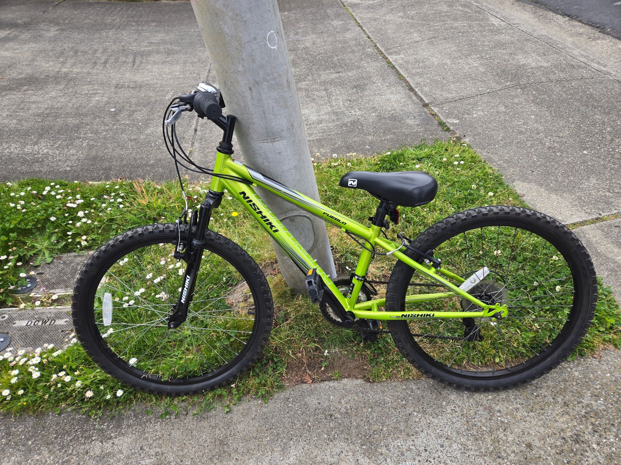 Green NISHIKI Pueblo Youth Mountain Bike