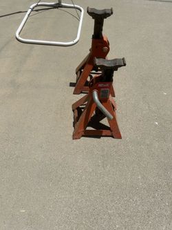 3 Ton Heavy Duty Ratcheting Jack Stands, Metallic Orange