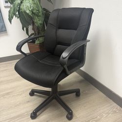 Brand New Office Chair 