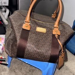 Michael Kors Big Travel Bag