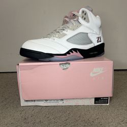 DS JORDAN 5 SOFT PINK SIZE 10.5