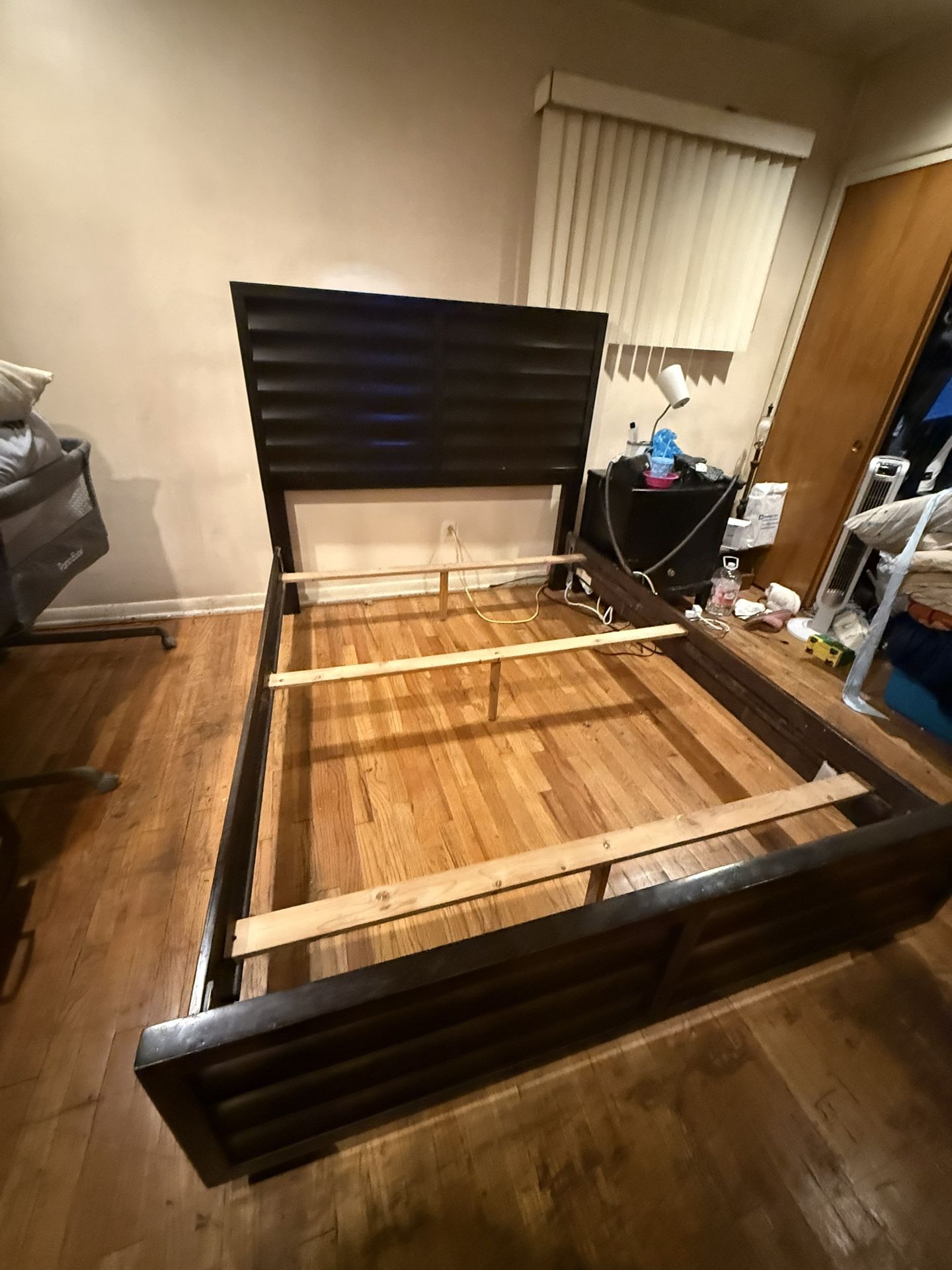 queen size bed frame
