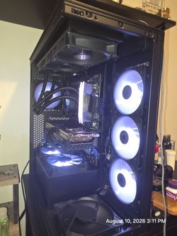 Custom built gaming PC