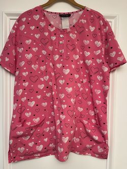 Scrubs Shirts Print Designs / 7 Female Shirts Size Medium / Fits Size 12 & 14 / Various Styles Colors & Prints