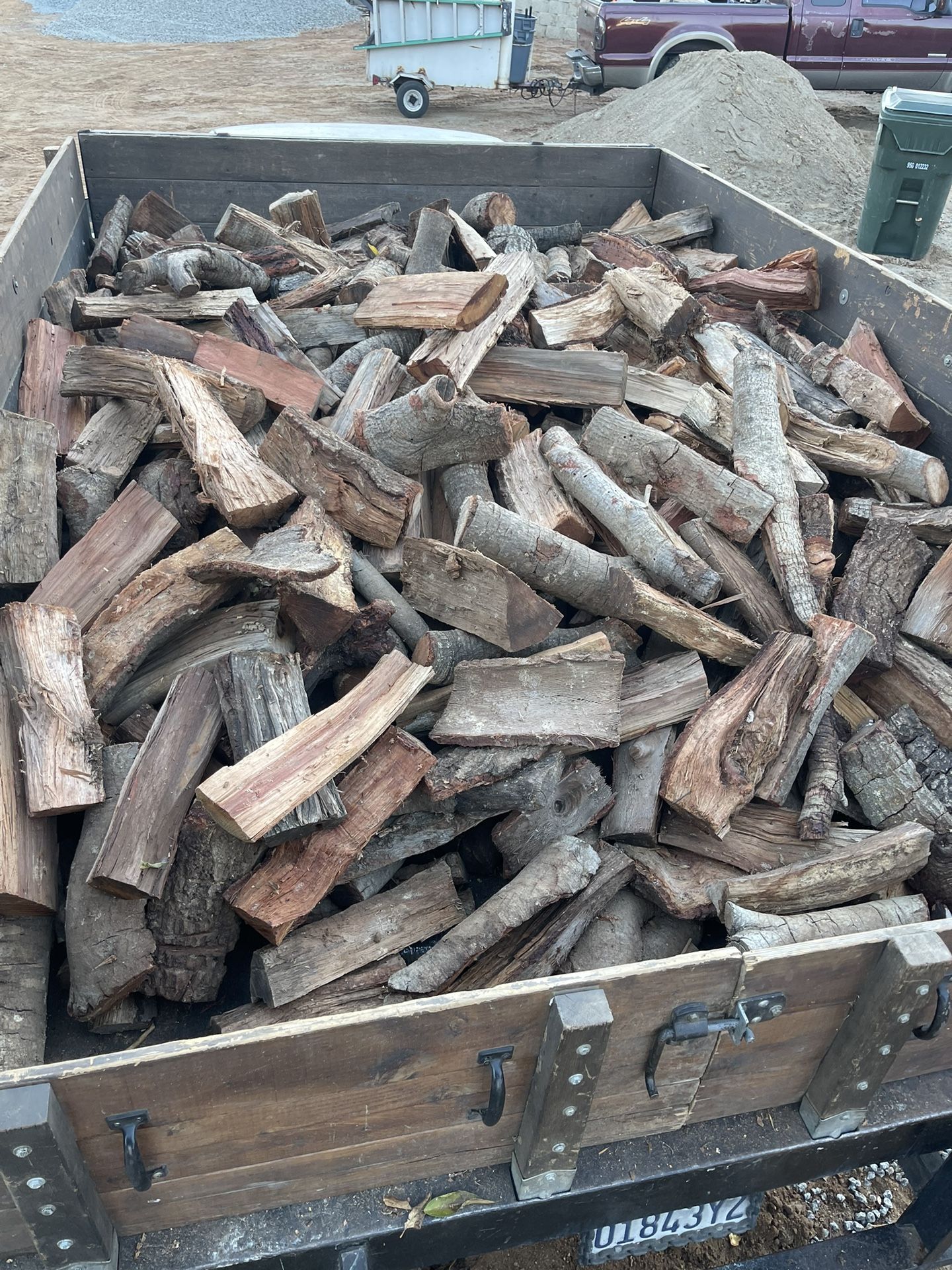 Oak And Eucalyptus Firewood 