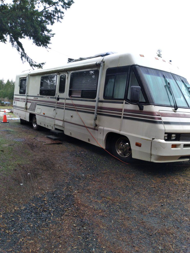 93 Itasca  Motor Home For Sale By Owner Price Has Been Lowered  !!!