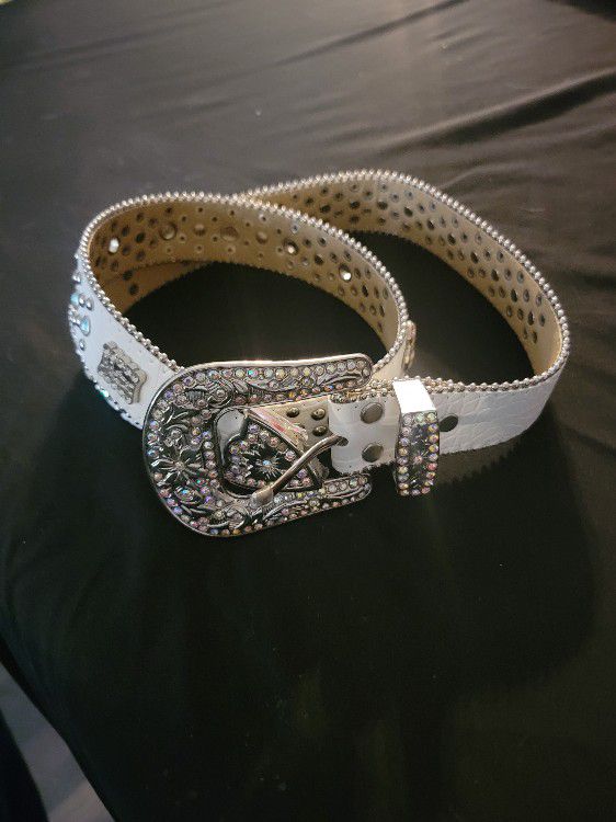 og bb simon silver belt for Sale in Tampa, FL - OfferUp