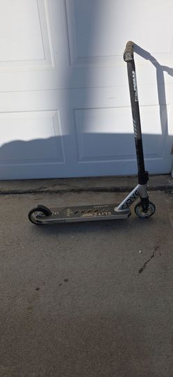 ELITE carve Scooter