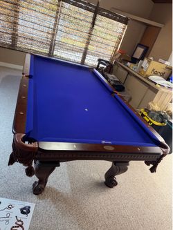Custom pool table
