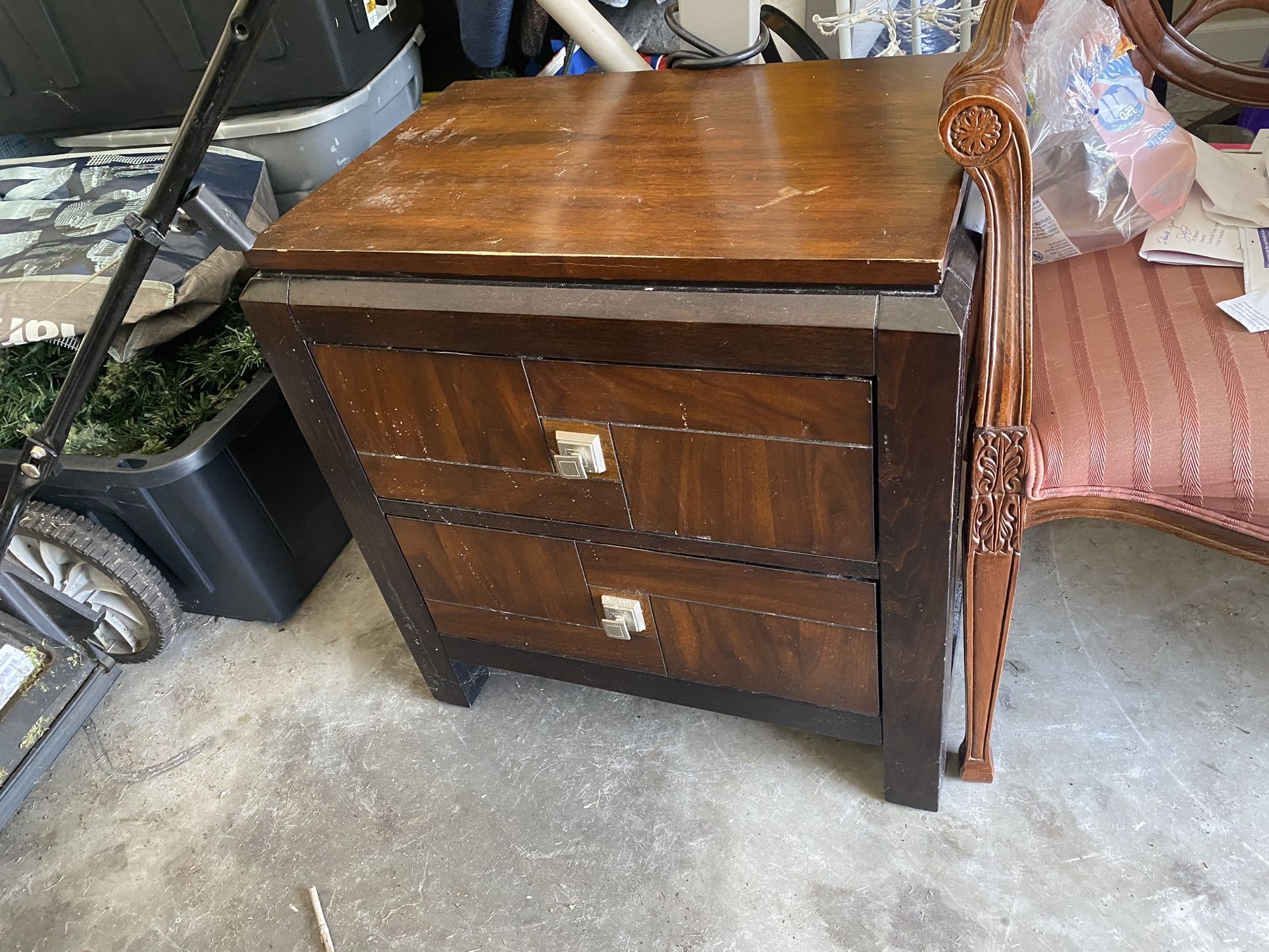 Free Furniture