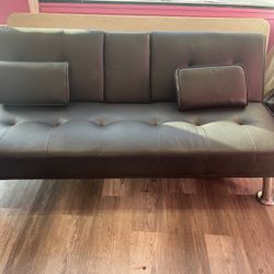 2 Day Beds 