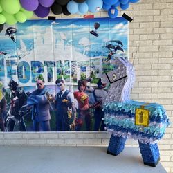 Fortnite Party Piñata & Back Drop