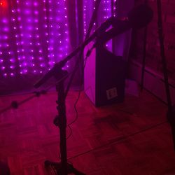 Samson Q2u Mic  With Stand